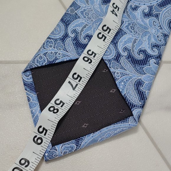 Men's BACHRACH 100% Silk Hand Made Tie Blue Paisley Pattern - Picture 6 of 6